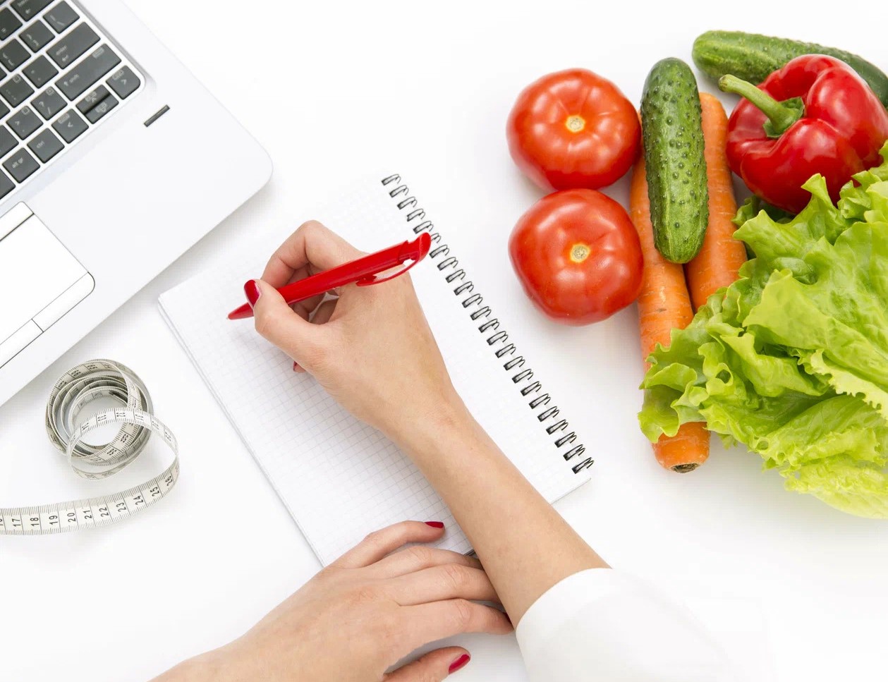 Benefits of Consulting a Dietitian For Weight Loss Blog image - Slimmers